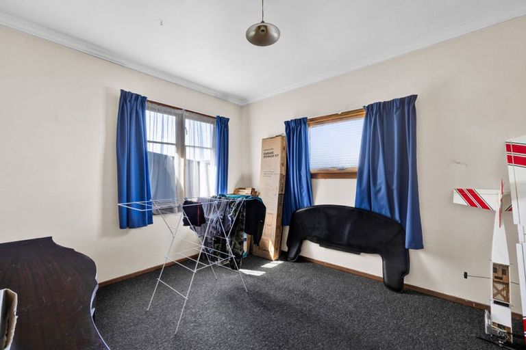 Photo of property in 8 Wellington Street, Hawera, 4610