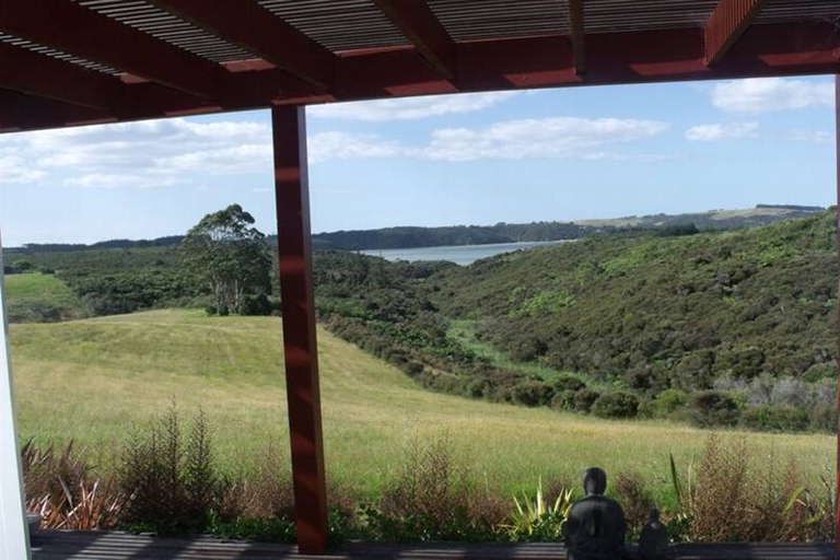 Photo of property in 142 Te Kowhai Point Road, Kerikeri, 0294