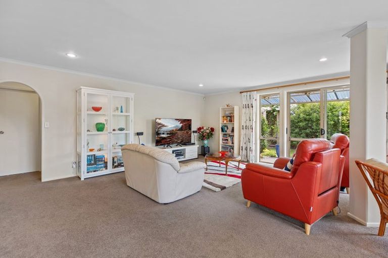 Photo of property in 27 Marshwood Place, Papamoa Beach, Papamoa, 3118