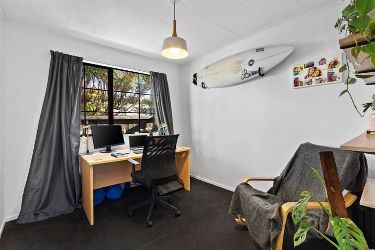 Photo of property in 5 Nicolas Avenue, Glen Eden, Auckland, 0602