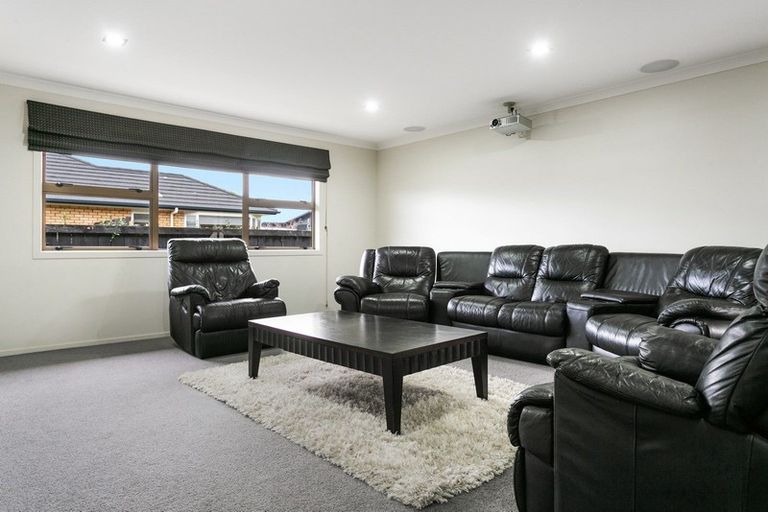 Photo of property in 3 Cooper Crescent, Cambridge, 3434