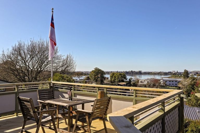 Photo of property in 47 Darraghs Road, Brookfield, Tauranga, 3110