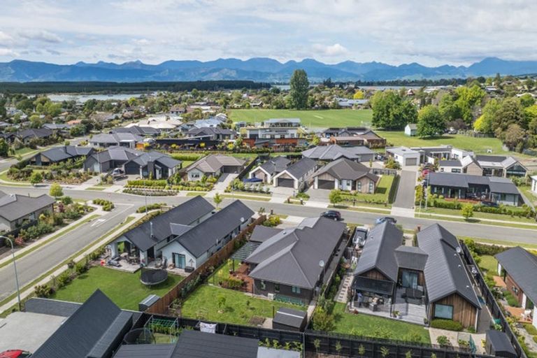 Photo of property in 100 Iwa Street, Mapua, 7005