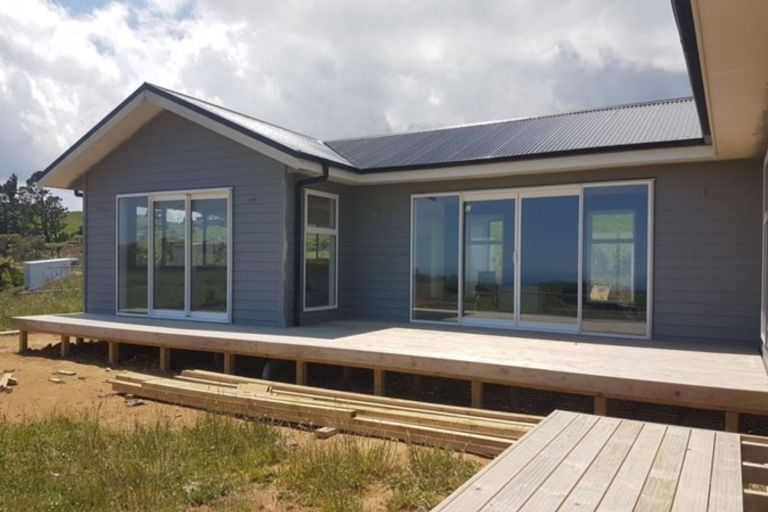 Photo of property in 610 Dover Road, Okato, New Plymouth, 4374