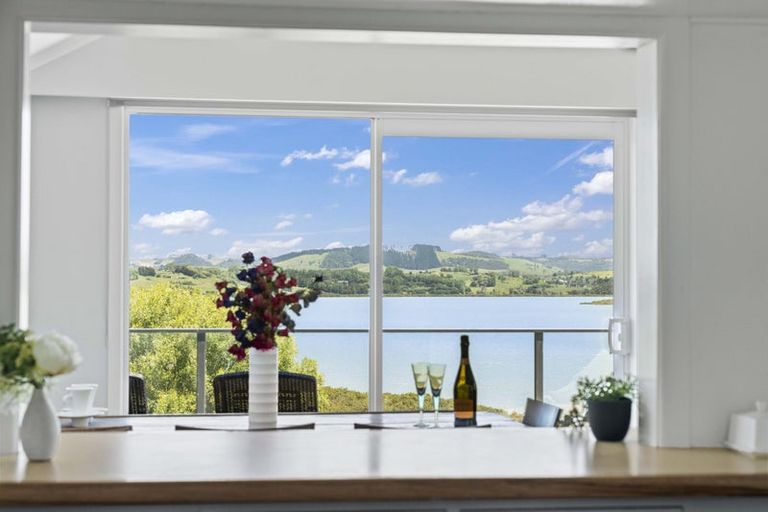 Photo of property in 47 Merril Road, Paparoa, 0571