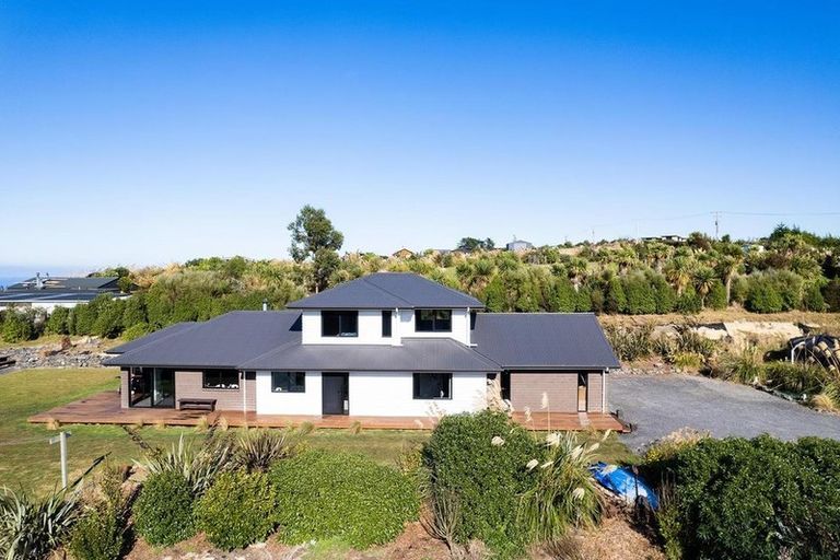 Photo of property in 47 Tunnel Beach Road, Blackhead, Dunedin, 9076
