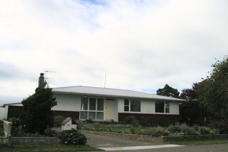 Photo of property in 32 Coventry Avenue, Tamatea, Napier, 4112