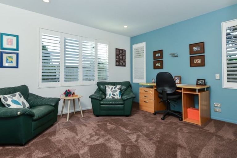 Photo of property in 56 Saint James Drive, Huntington, Hamilton, 3210