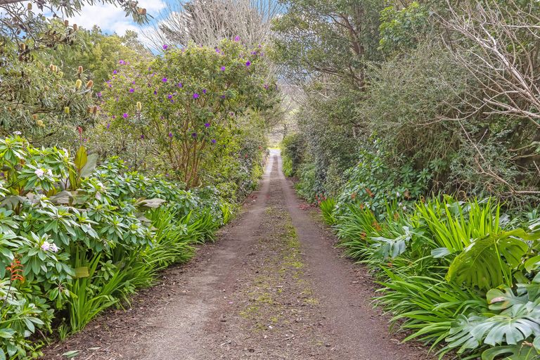 Photo of property in 55 Ohiwa Road, Papakura, 2582