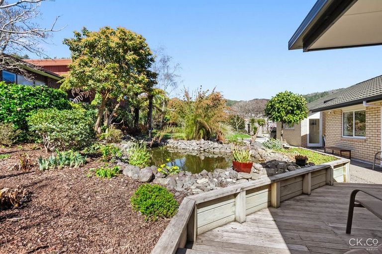 Photo of property in 28 Manuka Street, Stokes Valley, Lower Hutt, 5019