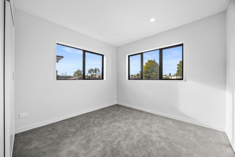 Photo of property in 40c Trentham Road, Papakura, 2110
