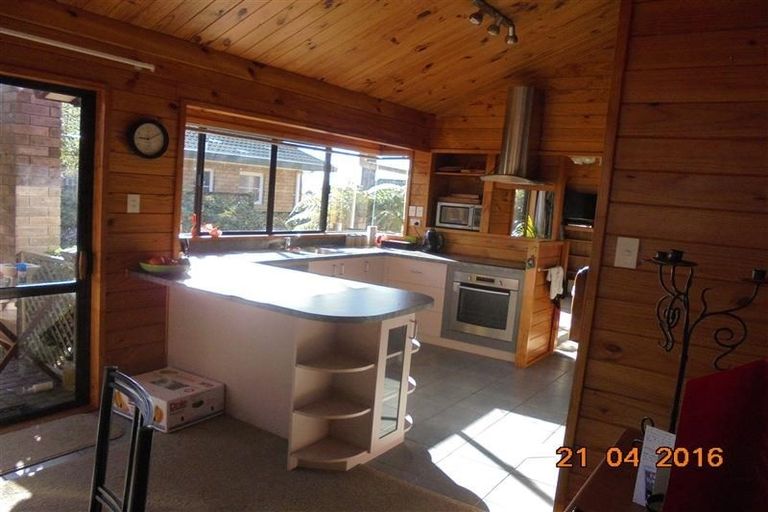 Photo of property in 24 Cooper Street, Pukekohe, 2120