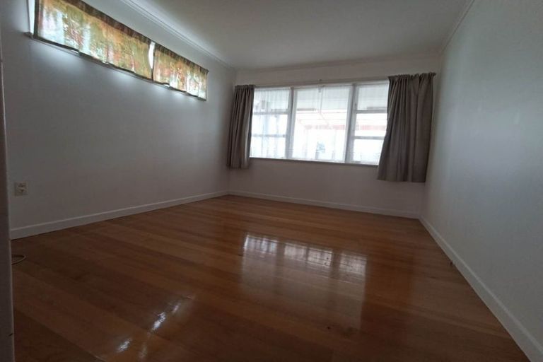 Photo of property in 5 Benders Avenue, Hillcrest, Auckland, 0627