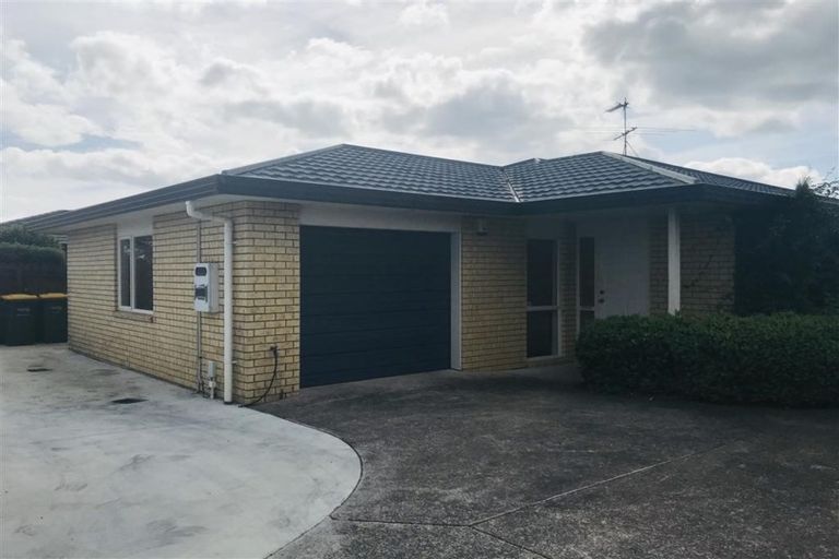 Photo of property in 90 Manuroa Road, Takanini, 2112
