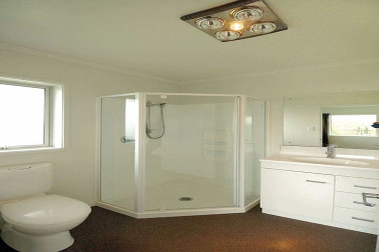 Photo of property in 19 Burford Way, Rolleston, 7615