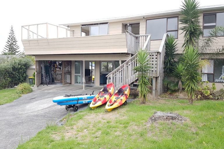 Photo of property in 3 Caroline Heights, Omaha, 0986