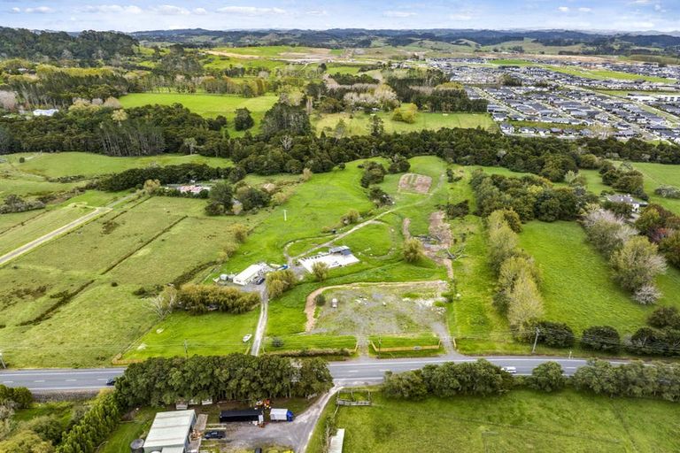 Photo of property in 158 Pine Valley Road, Dairy Flat, Silverdale, 0992