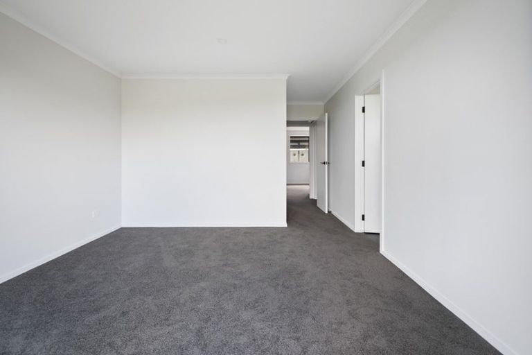 Photo of property in 154b Pacific Drive, Fitzherbert, Palmerston North, 4410
