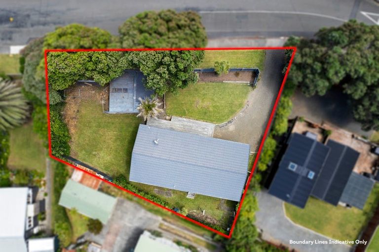 Photo of property in 4 The Avenue, Otaki Beach, Otaki, 5512