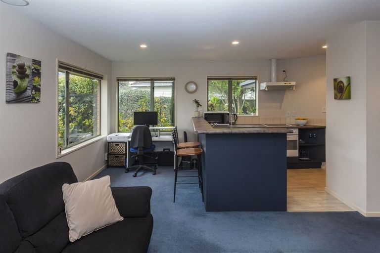 Photo of property in 2/7 Worthy Street, Ilam, Christchurch, 8041