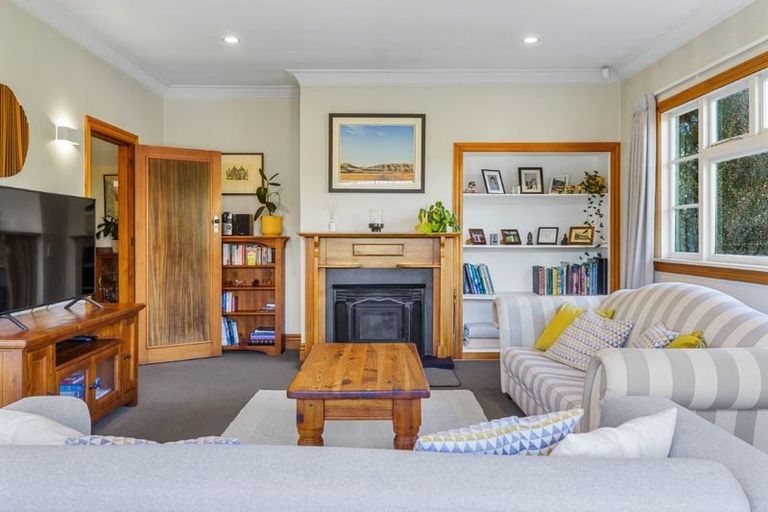 Photo of property in 167 Blighs Road, Strowan, Christchurch, 8052