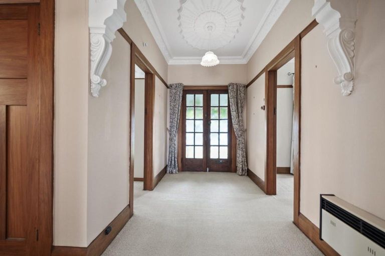 Photo of property in 31 Hereford Street, West End, Palmerston North, 4410