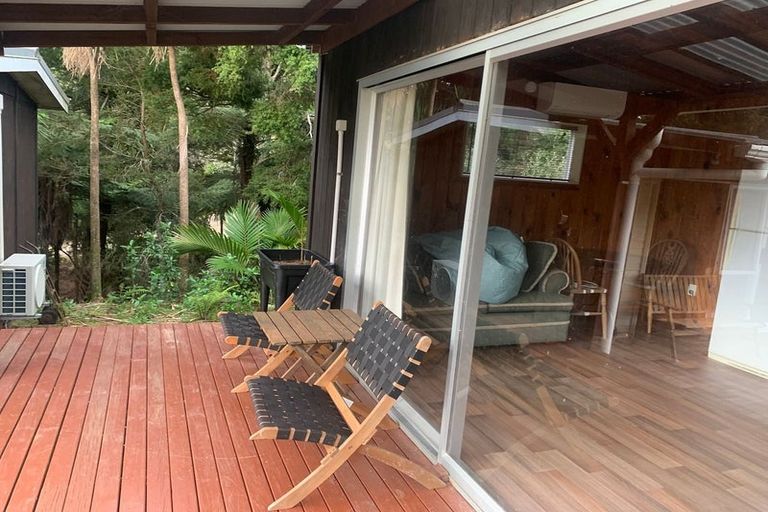 Photo of property in 1665 Matapouri Road, Matapouri, Whangarei, 0173