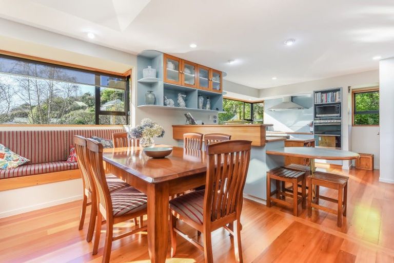 Photo of property in 5 Milton Terrace, Picton, 7220