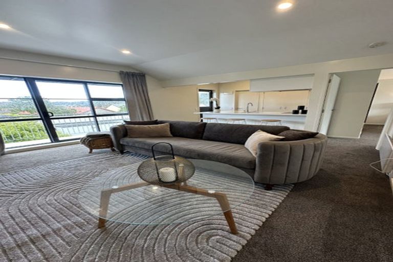 Photo of property in 27/5 Carolina Place, Albany, Auckland, 0632