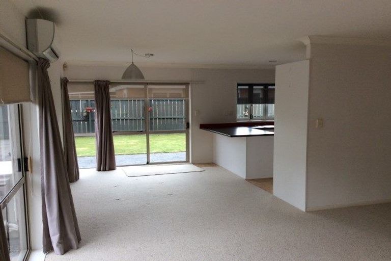 Photo of property in 45 Bayfair Drive, Mount Maunganui, 3116