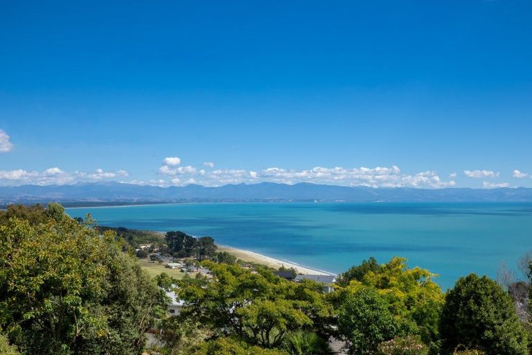 Photo of property in 128 Moana Avenue, Moana, Nelson, 7011
