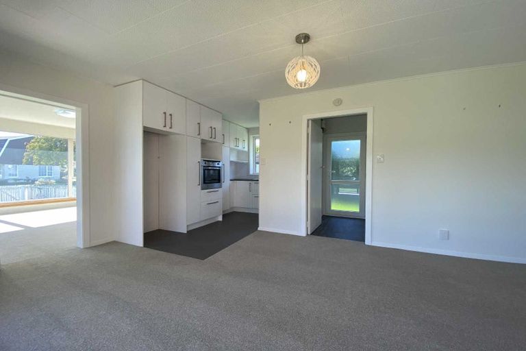 Photo of property in 8 Pelorus Place, Harewood, Christchurch, 8051