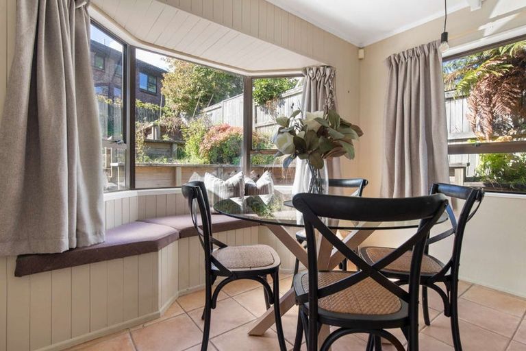 Photo of property in 76 Iles Road, Lynmore, Rotorua, 3010