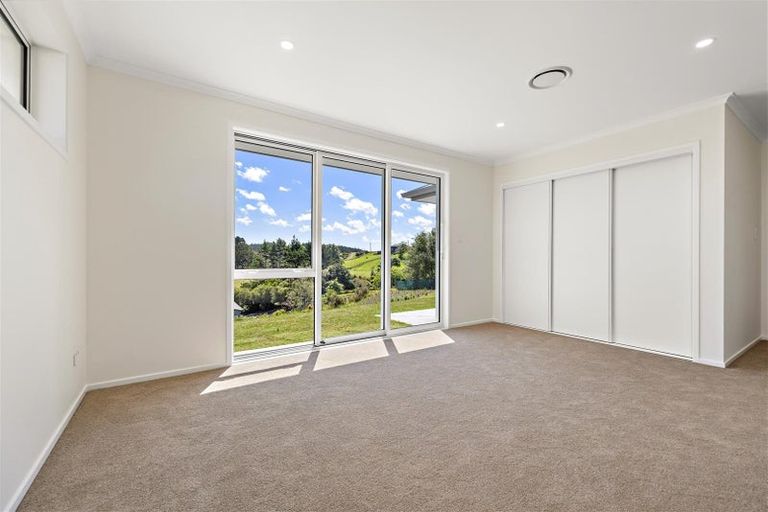 Photo of property in 409 Old North Road, Kumeu, 0892