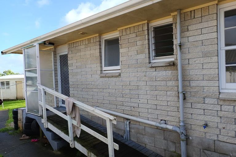 Photo of property in 1/126 Porchester Road, Papakura, 2110