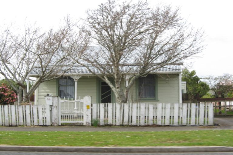 Photo of property in 15 Standish Street, Inglewood, 4330