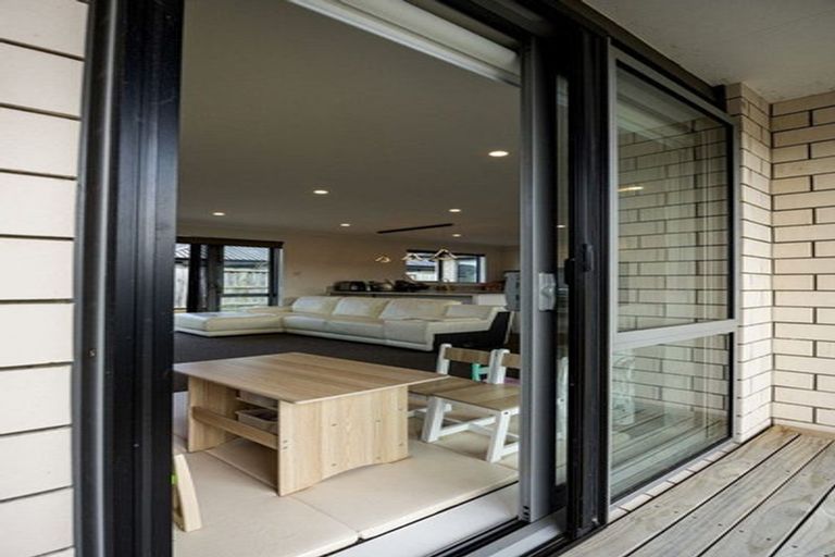 Photo of property in 30 Ruru Street, Cambridge, 3434