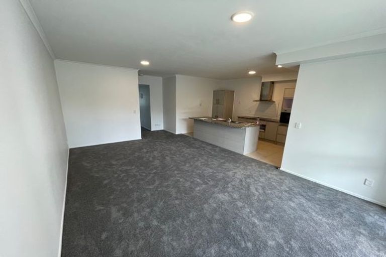Photo of property in 19/11 Carlos Drive, Flat Bush, Auckland, 2016