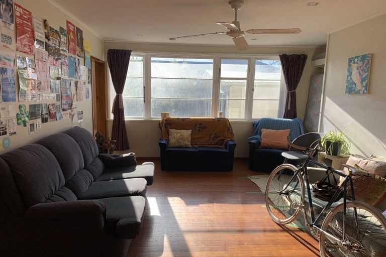 Photo of property in 1/31 Suva Street, Upper Riccarton, Christchurch, 8041