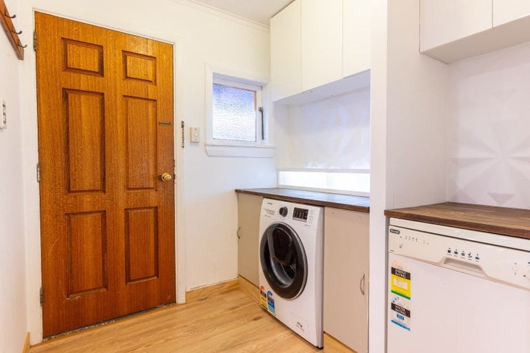 Photo of property in 21 Vogel Street, Woodville, 4920