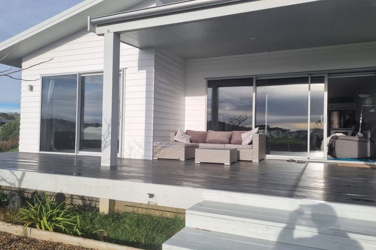 Photo of property in 14 Lori Lane, Coopers Beach, 0420