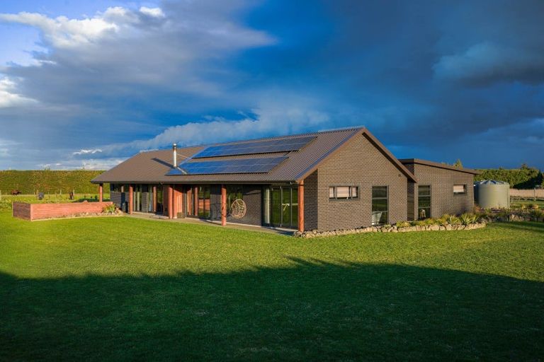 Photo of property in 243 Burnt Hill Road, Oxford, 7495