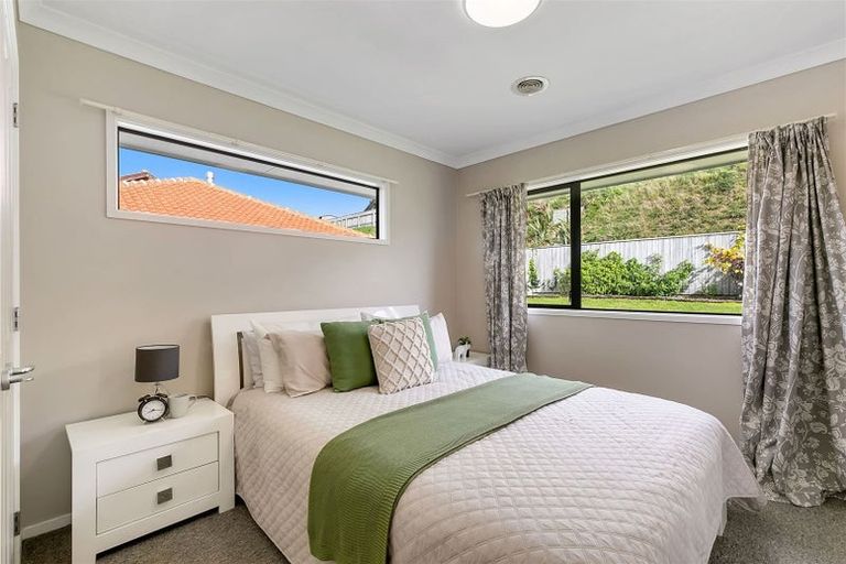 Photo of property in 24 Aotea Drive, Aotea, Porirua, 5024