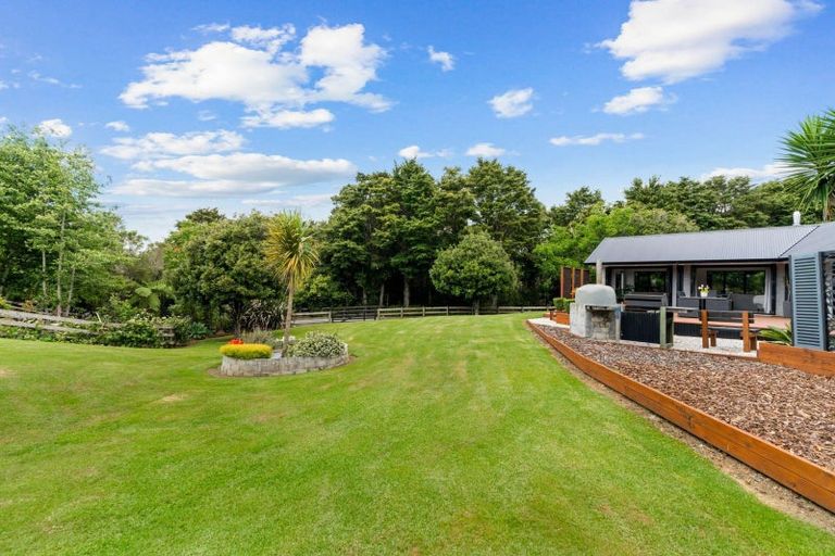 Photo of property in 33 Tesoro Way, Parahaki, Whangarei, 0112