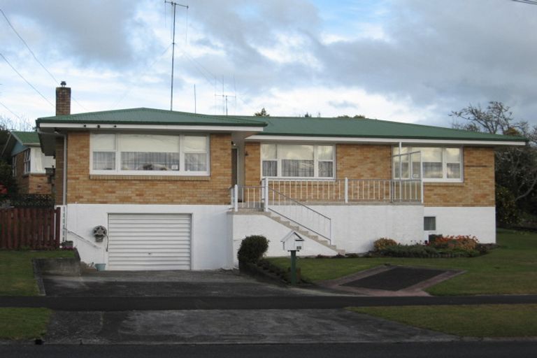 Photo of property in 82 Mansel Avenue, Hillcrest, Hamilton, 3216