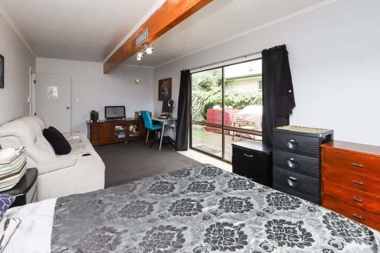 Photo of property in 65 Lewis Street, Glenview, Hamilton, 3206