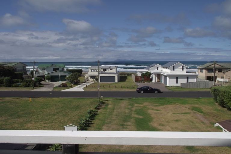 Photo of property in 6 Shaw Road, Waihi Beach, 3611