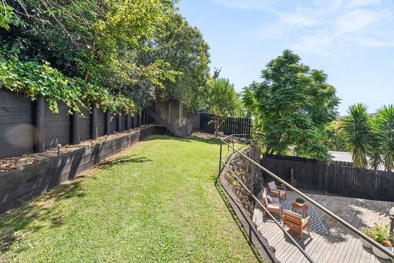 Photo of property in 17a Resolution Road, Welcome Bay, Tauranga, 3112