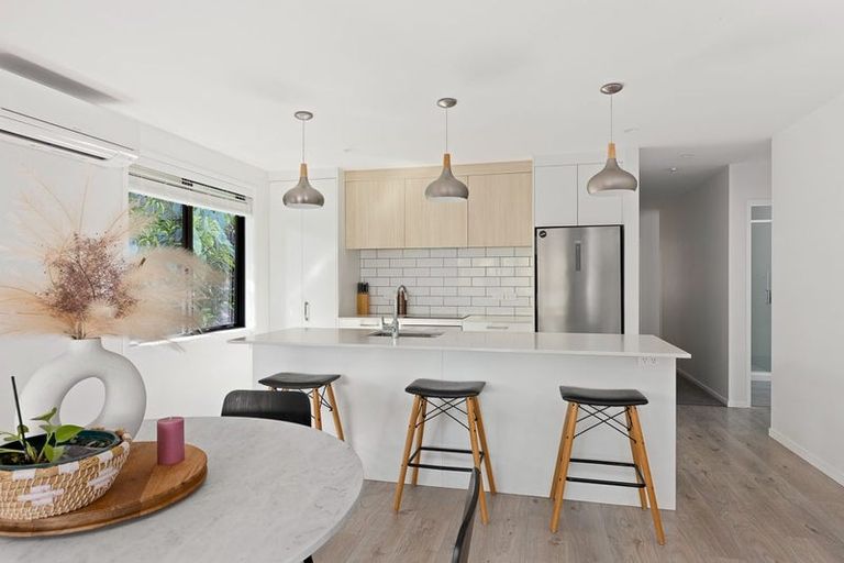 Photo of property in 6 Parkdale Close, Snells Beach, 0920