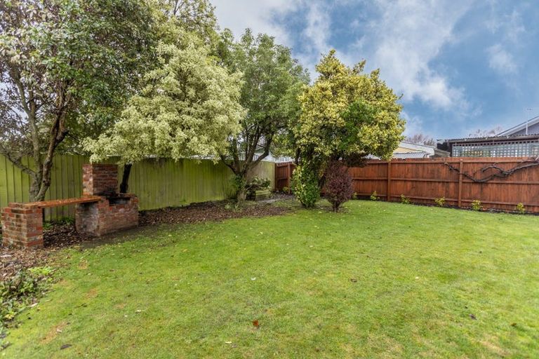 Photo of property in 32 Hounslow Street, Ilam, Christchurch, 8041